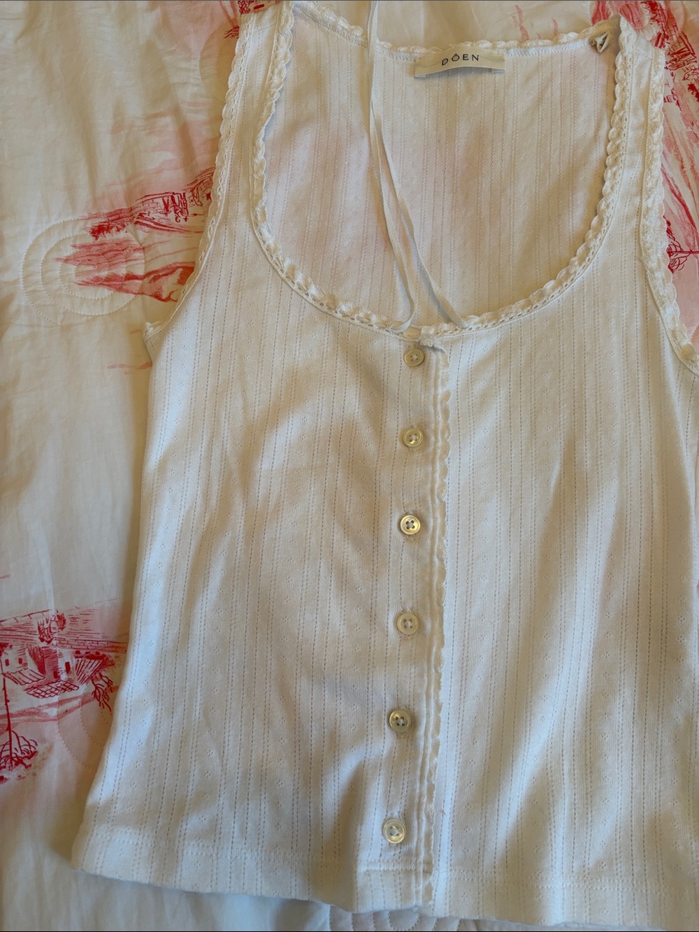 Doen White Button-Front Ribbed Tank Top - Picture 11 of 14